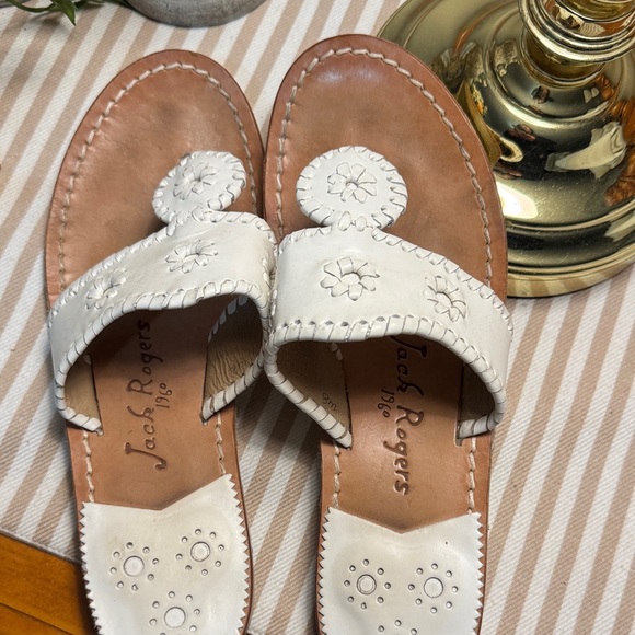 Jack Rogers White Leather Sandals - Picture 4 of 4